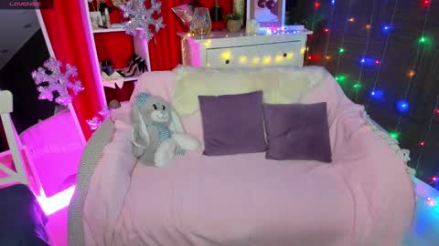 Snapshot of emiliyaqueen chatting on December 21, 2024, 5:14 am Emiliya online show from December 21, 2024, 5:14 am