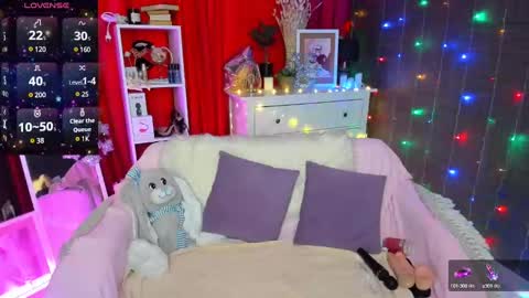 Snapshot of emiliyaqueen chatting on January 12, 2025, 5:13 am Emiliya online show from January 12, 2025, 5:13 am