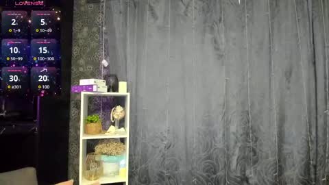 Snapshot of emiliyaqueen chatting on February 15, 2025, 2:15 am Emiliya online show from February 15, 2025, 2:15 am