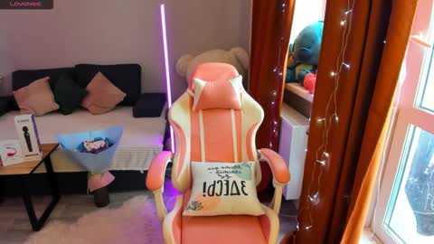 Emiliya online show from January 11, 2026, 6:40 am