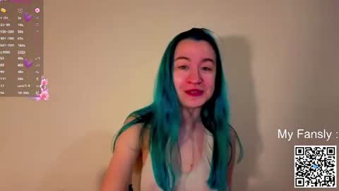 Snapshot of emilly_20 chatting on June 13, 2026, 9:35 pm Emily online show from June 13, 2026, 9:35 pm