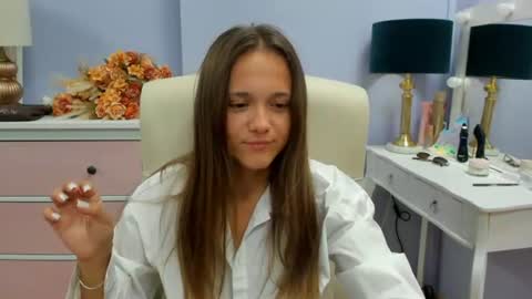 Emilly online show from June 30, 2026, 6:36 am
