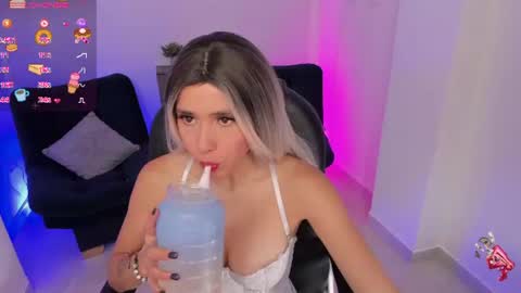 Emily online show from July 23, 2026, 4:32 am