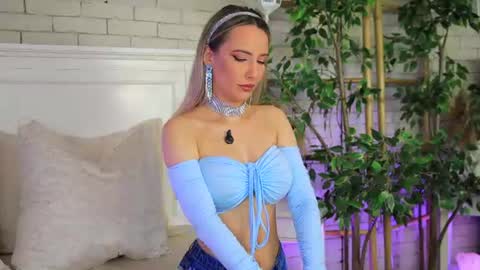 EMMA online show from July 27, 2026, 7:21 pm