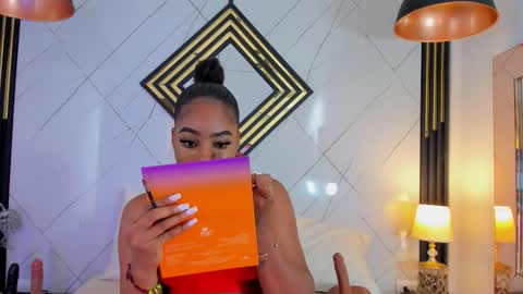 Snapshot of emillydiaz chatting on November 18, 2025, 12:31 pm Emilly online show from November 18, 2025, 12:31 pm