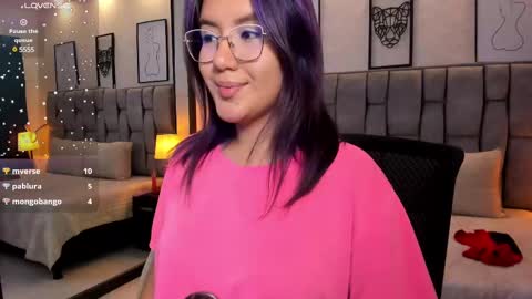 Snapshot of emily_5weet chatting on February 23, 2025, 10:17 am Emily online show from February 23, 2025, 10:17 am