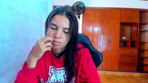 Emily and Soffy online show from April 23, 2026, 12:15 pm