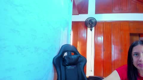 Snapshot of emily_and_soffy chatting on May 29, 2026, 12:25 pm Emily and Soffy online show from May 29, 2026, 12:25 pm