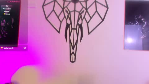 emily_as_ online show from March 6, 2026, 12:18 am