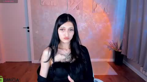 Snapshot of emily_carteri chatting on July 2, 2026, 9:15 am Emily online show from July 2, 2026, 9:15 am