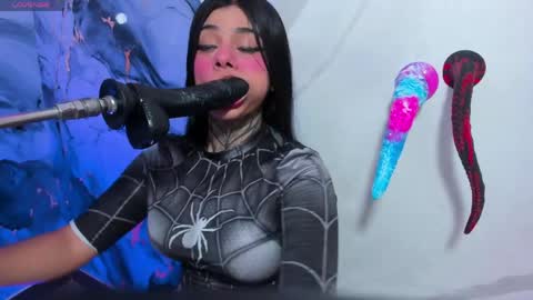 emily_evol online show from April 28, 2026, 11:59 am