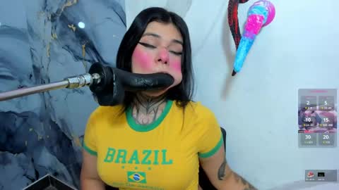Snapshot of emily_evol chatting on May 31, 2026, 11:50 am emily_evol online show from May 31, 2026, 11:50 am