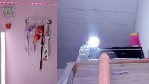 Snapshot of emily_foxxxi chatting on May 29, 2026, 11:36 pm emily_foxxxi online show from May 29, 2026, 11:36 pm