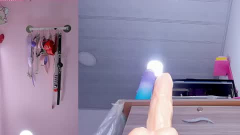 Snapshot of emily_foxxxi chatting on July 18, 2026, 10:57 pm emily_foxxxi online show from July 18, 2026, 10:57 pm