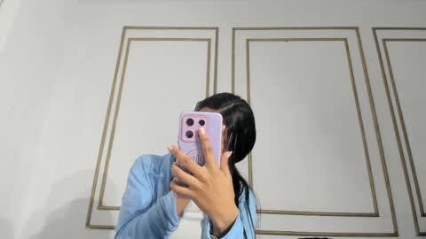 Snapshot of emily_gaviria1 chatting on May 6, 2026, 12:32 pm emily_gaviria1 online show from May 6, 2026, 12:32 pm