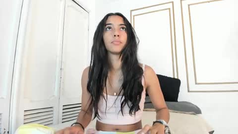 Snapshot of emily_gaviria1 chatting on June 9, 2026, 12:17 pm emily_gaviria1 online show from June 9, 2026, 12:17 pm