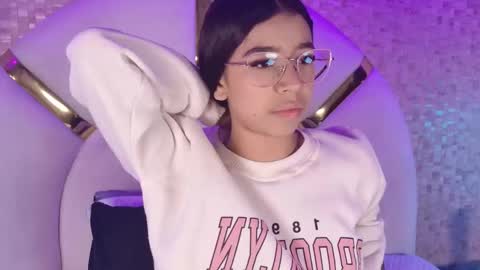 Snapshot of emily_greco chatting on January 10, 2026, 7:15 pm emily_greco online show from January 10, 2026, 7:15 pm