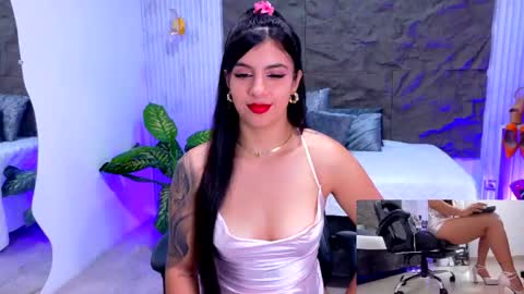 Snapshot of emily_jones3 chatting on May 21, 2026, 11:39 am Emily online show from May 21, 2026, 11:39 am