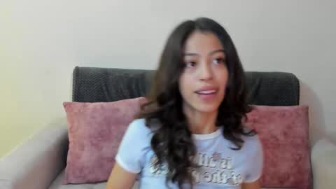 emily online show from December 5, 2025, 1:42 pm