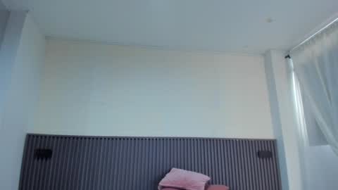 Snapshot of emily_leroy571240 chatting on January 15, 2025, 6:51 pm emily leroy. online show from January 15, 2025, 6:51 pm