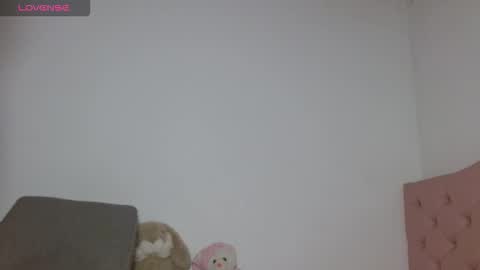 Snapshot of emily_littesweet chatting on October 25, 2025, 11:10 pm Emily littesweets online show from October 25, 2025, 11:10 pm