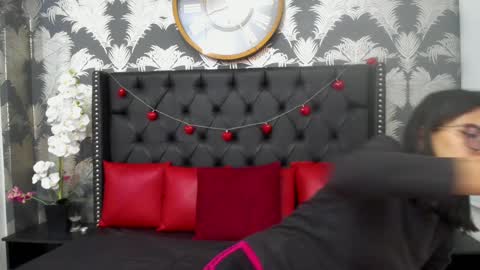 Emily online show from February 19, 2025, 2:55 pm