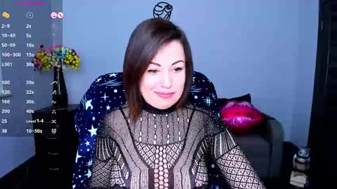 Snapshot of emily_midlton chatting on March 5, 2025, 9:48 pm Emily online show from March 5, 2025, 9:48 pm