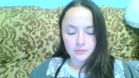 emily_morning_dew online show from March 3, 2025, 4:35 pm