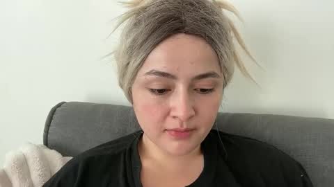 emily_morning_dew online show from September 22, 2025, 6:15 am