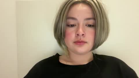 emily_morning_dew online show from April 26, 2026, 3:59 am