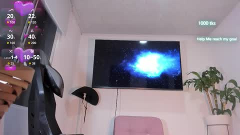 emily_palmeer online show from November 4, 2025, 10:03 am