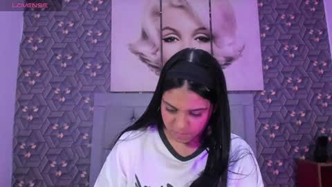 Snapshot of emily_rivera78 chatting on June 22, 2026, 2:35 am Emily online show from June 22, 2026, 2:35 am