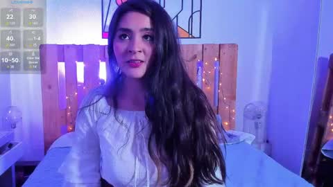 Emilly online show from April 24, 2026, 8:55 pm