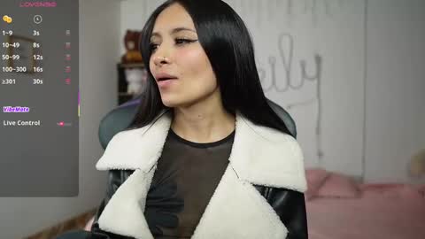 emily_smitt online show from February 25, 2025, 2:36 am