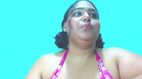 Snapshot of emily_sweet_23 chatting on February 15, 2025, 12:37 am Liss online show from February 15, 2025, 12:37 am