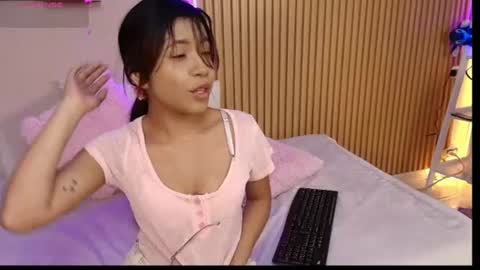 Emily online show from July 21, 2026, 12:18 pm