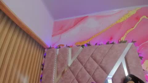 Snapshot of emily_velvet_ chatting on July 11, 2026, 6:43 pm emily_velvet_ online show from July 11, 2026, 6:43 pm