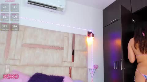 Snapshot of emily_walker4 chatting on November 23, 2025, 2:28 pm emily_walker4 online show from November 23, 2025, 2:28 pm