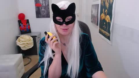 Emily online show from February 13, 2025, 1:15 pm