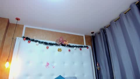 Snapshot of emilyadams0 chatting on December 6, 2024, 10:19 pm emilyadams0 online show from December 6, 2024, 10:19 pm