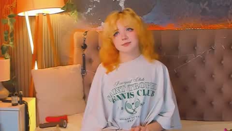 Baby Emelli online show from April 24, 2026, 7:33 am