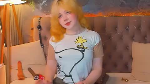 Baby Emelli online show from April 28, 2026, 6:40 am