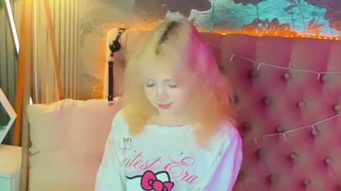 Baby Emelli online show from July 1, 2026, 6:04 am