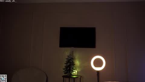 emilybatee online show from February 9, 2025, 5:54 pm