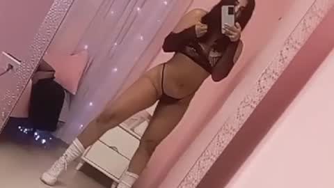 Snapshot of emilybta chatting on December 7, 2024, 12:56 pm EMILY online show from December 7, 2024, 12:56 pm