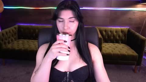 Snapshot of emilycandys chatting on September 26, 2025, 7:12 am Emy online show from September 26, 2025, 7:12 am