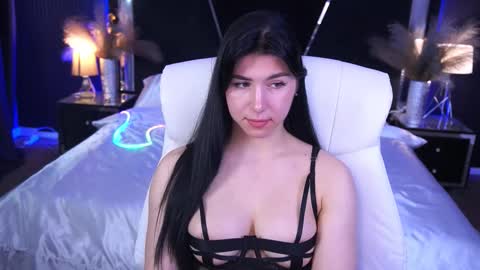 Snapshot of emilycandys chatting on October 21, 2025, 5:52 am Emy online show from October 21, 2025, 5:52 am