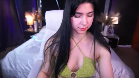 Snapshot of emilycandys chatting on October 27, 2025, 7:23 am Emy online show from October 27, 2025, 7:23 am