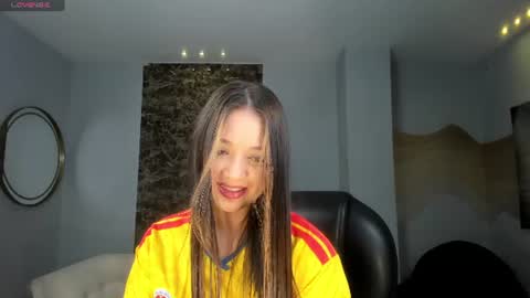 Snapshot of emilycarterr_ chatting on June 17, 2026, 11:12 am Emily Carter online show from June 17, 2026, 11:12 am