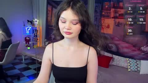 Emilyhaves online show from December 16, 2025, 6:07 am
